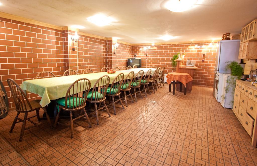Guest House Pikapolonca Maribor Exterior foto