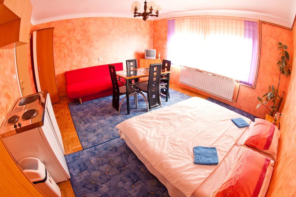 Guest House Pikapolonca Maribor Cameră foto