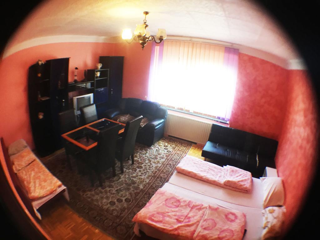 Guest House Pikapolonca Maribor Exterior foto