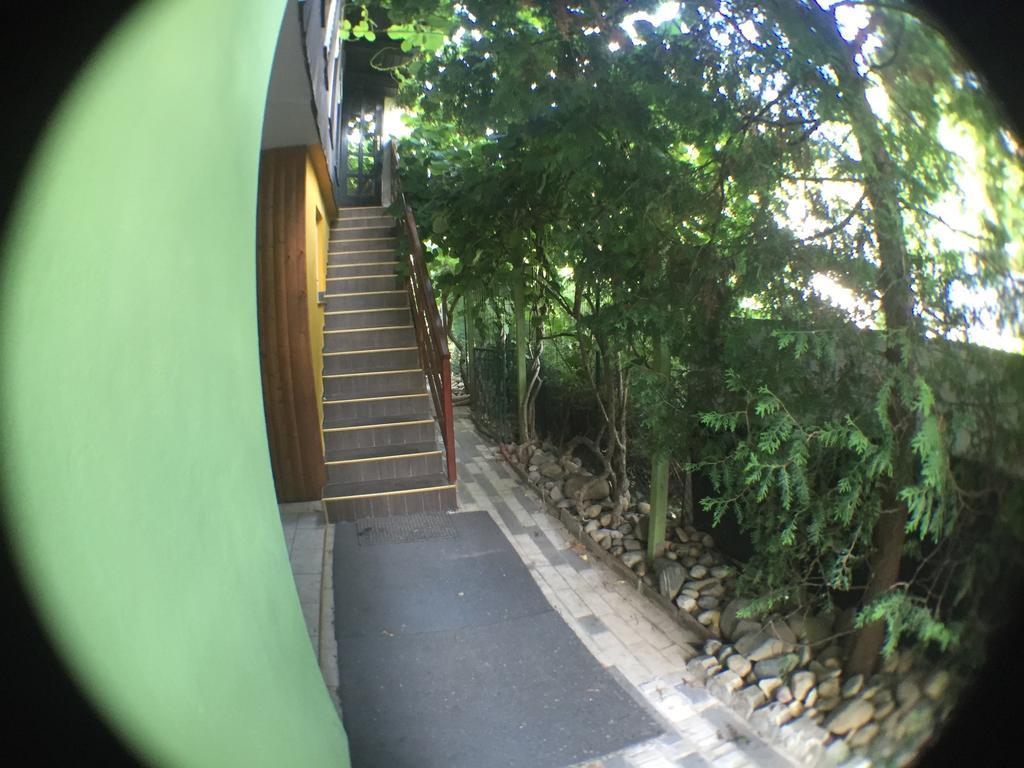 Guest House Pikapolonca Maribor Exterior foto